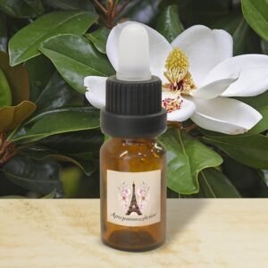 Magnolia aromatic oil